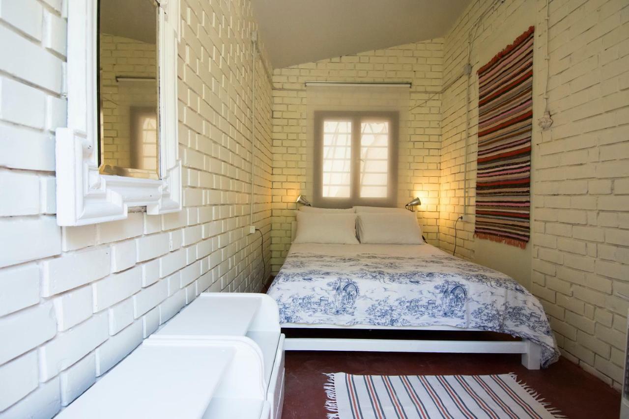 The Boucamviglia Beach House Saronida Eksteriør billede