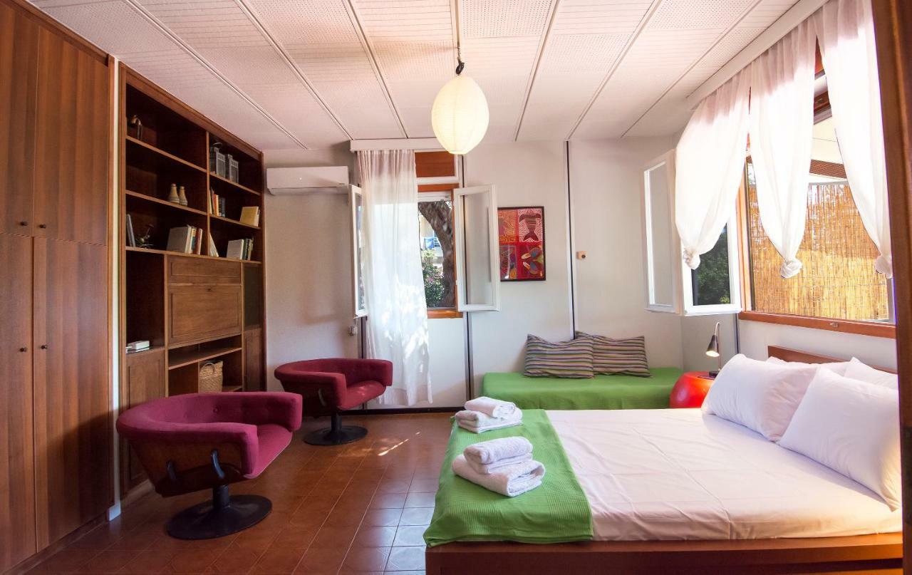 The Boucamviglia Beach House Saronida Eksteriør billede